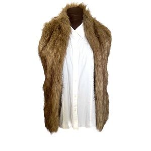 Abercrombie and Fitch Faux Fur Vest Sz X Sm LN